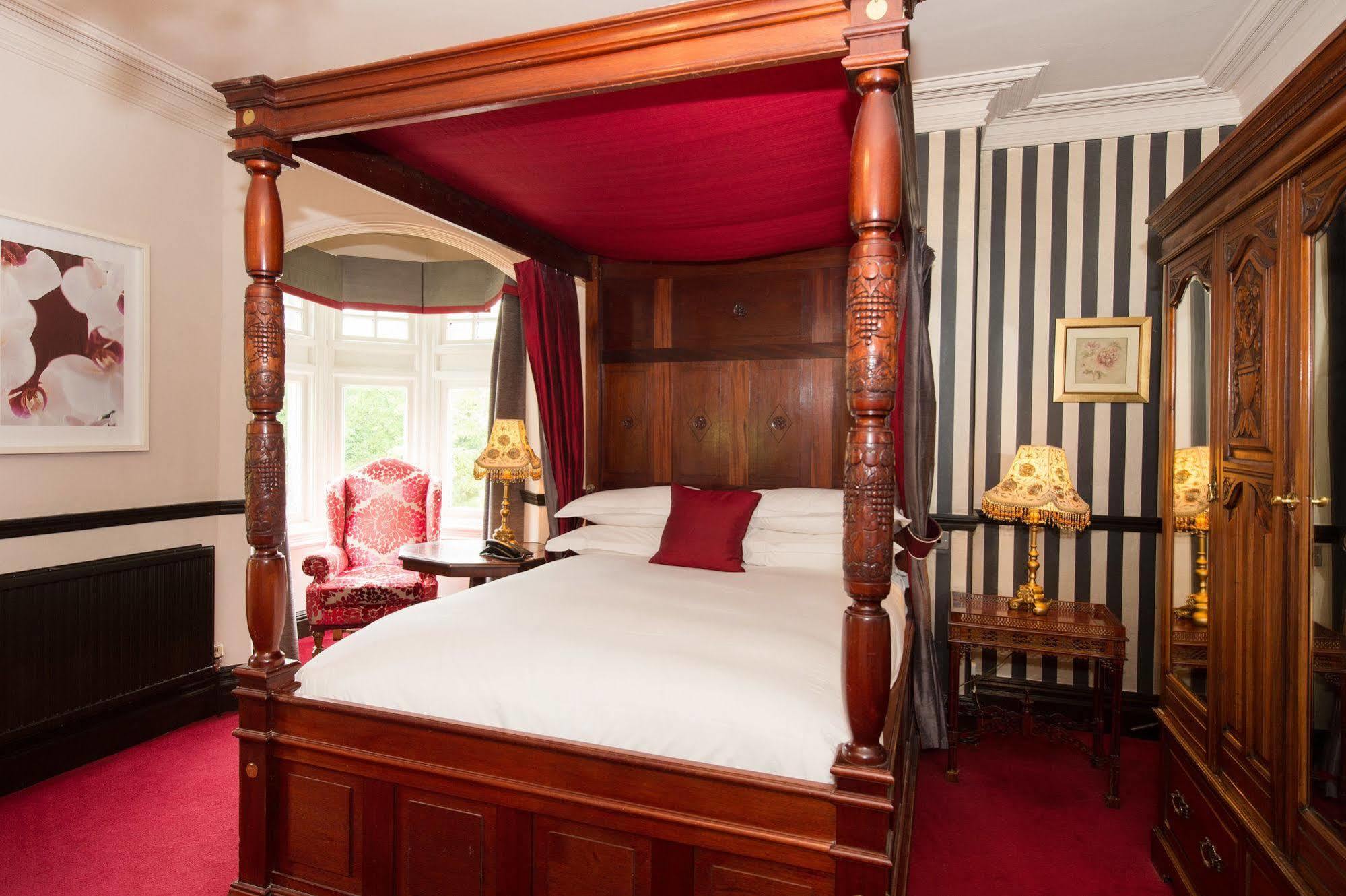 Balmoral Hotel Harrogate Eksteriør billede
