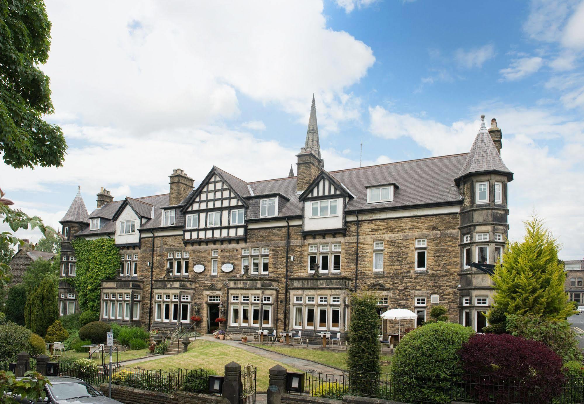 Balmoral Hotel Harrogate Eksteriør billede