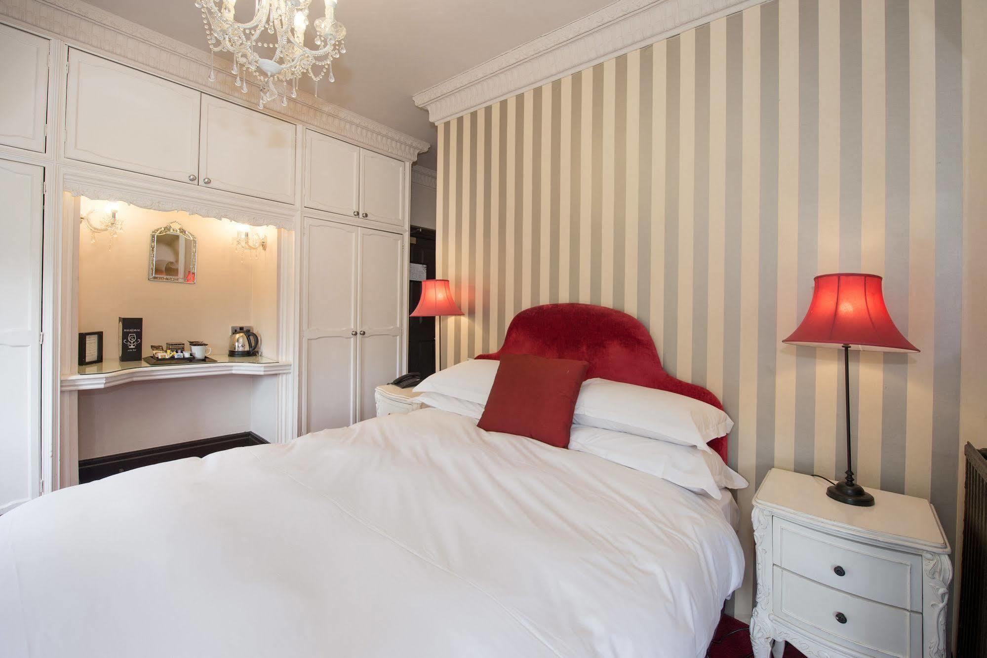 Balmoral Hotel Harrogate Eksteriør billede